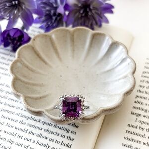 Bomb Party cocktail ring.